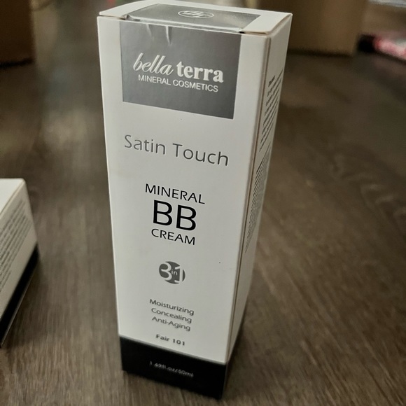 Bella Terra Foundation - Picture 4 of 4